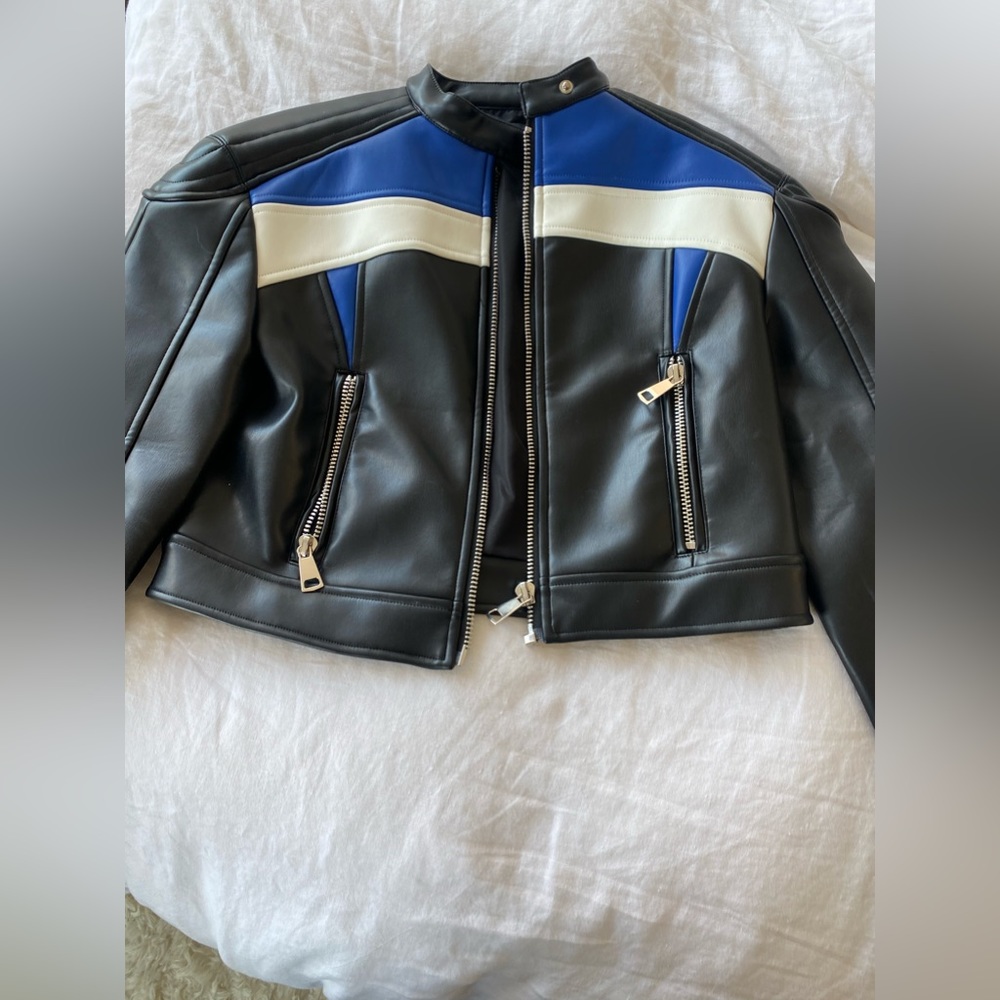 Brand new with tag lioness leather jacket